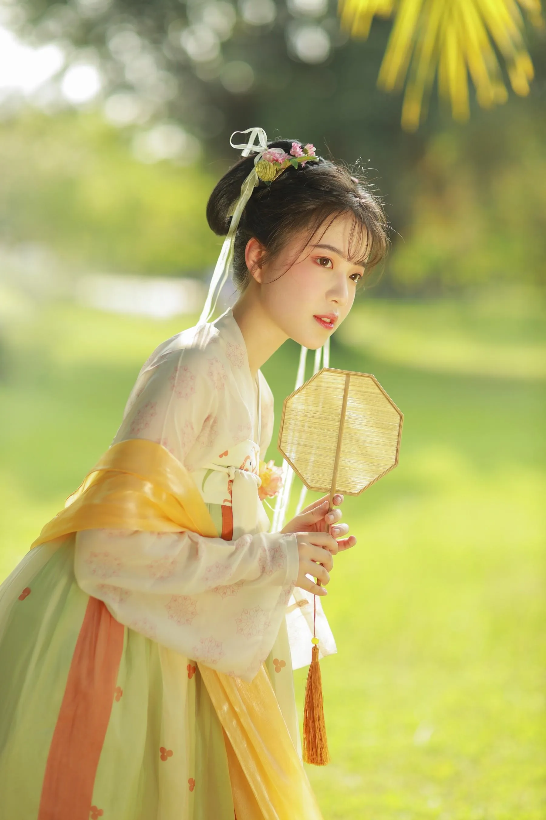 [艺图语] 2022.06.11 夏日少女 我超白_ [27P]插图6